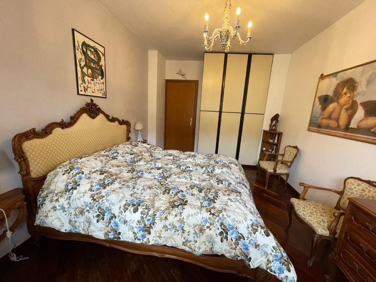 Stanza Classica Eur Tintoretto Bed and breakfast *